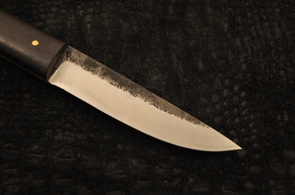Ножевой след. Нож охотник х12мф. Нож цельнометаллический 95х18. Нож кованая сталь х12мф. Финский нож цельнометаллический.